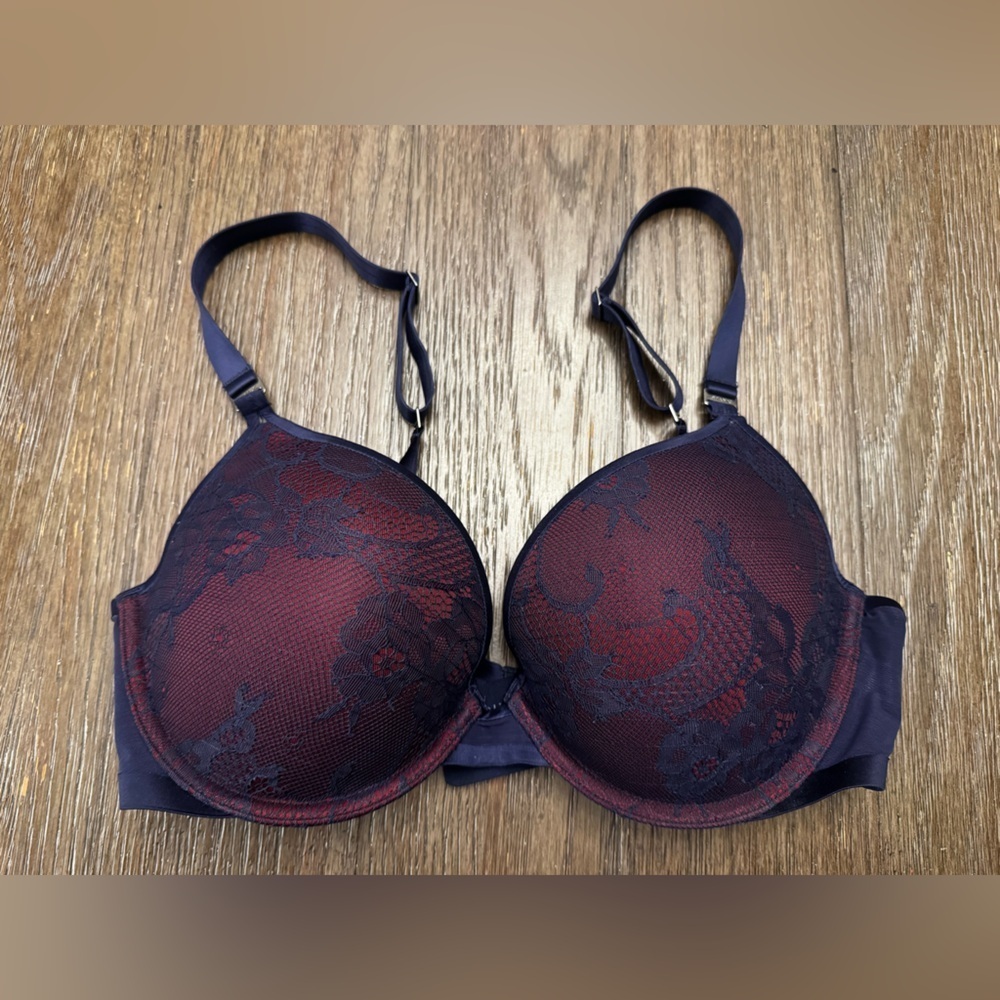 SPANX pillow Women's Lace Bra navy and red 34D